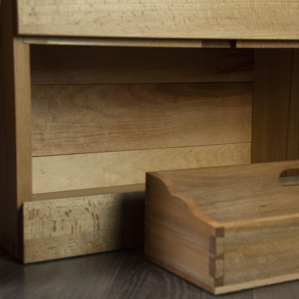 голландский инструментальный ящик (dutch tool box), КСД 2024 (весна)