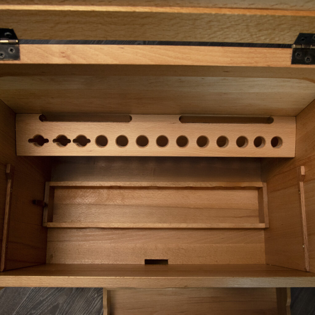 голландский инструментальный ящик (dutch tool box), КСД 2024 (весна)